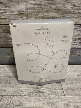 Hallmark Keepsake Magic Cord - White and Light Gray Graphic Box